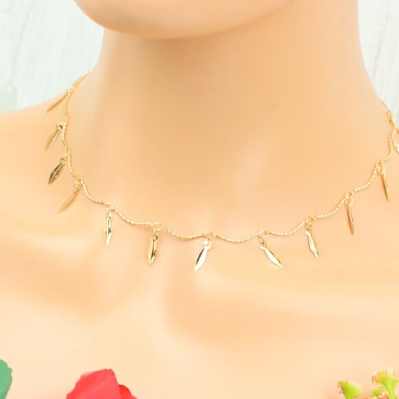 "Minimalist & Elegant Necklace Chain – Perfect for Women & Girls | UNVRC1084 - Picture 7 of 10